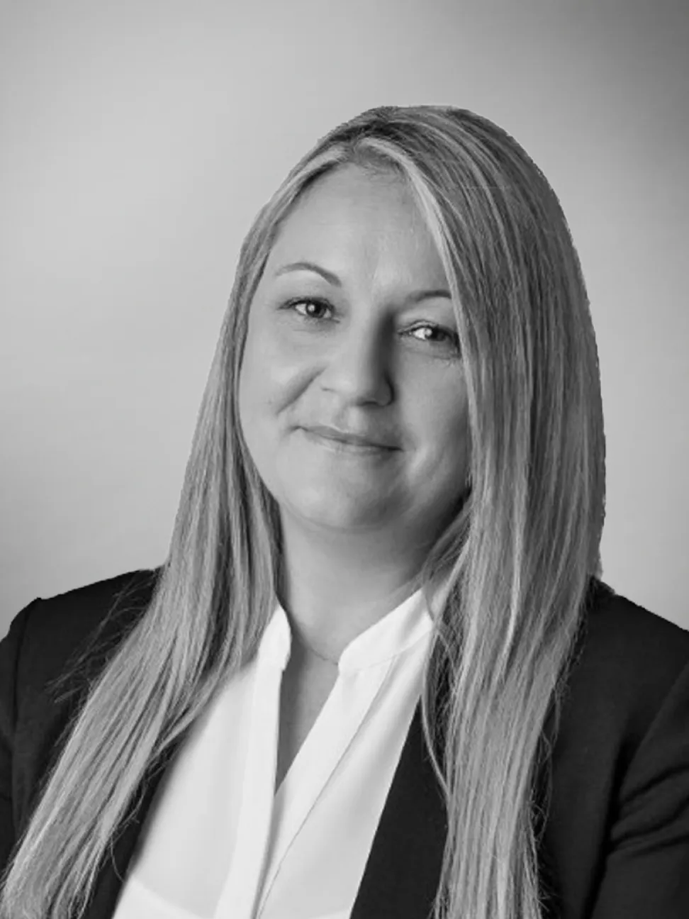 Emina Muratovic headshot