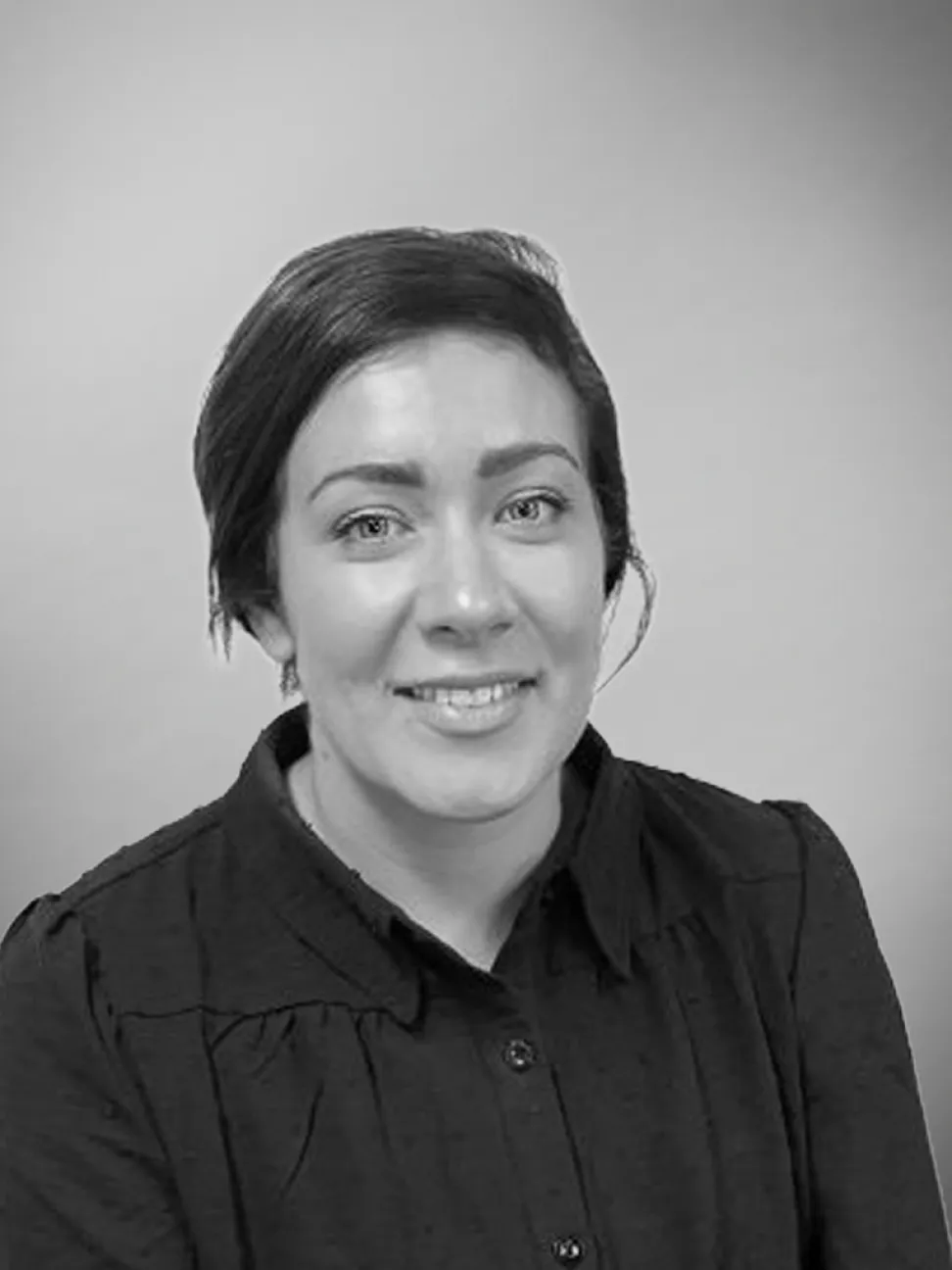Molly Eggins headshot