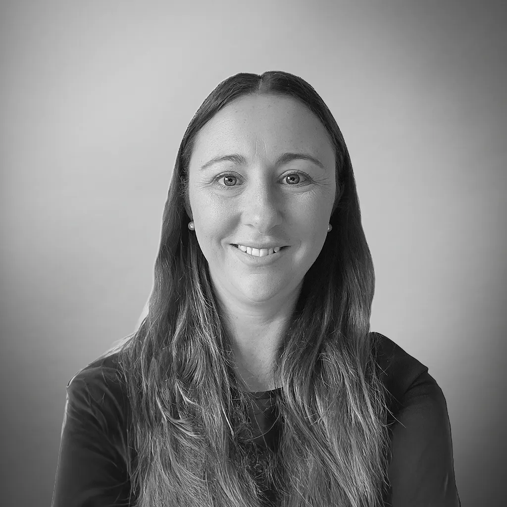 Karli Hewett - Ironbark